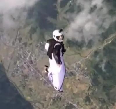 美国女星意外离世（翼装飞行去世女孩生活照曝光）(2)