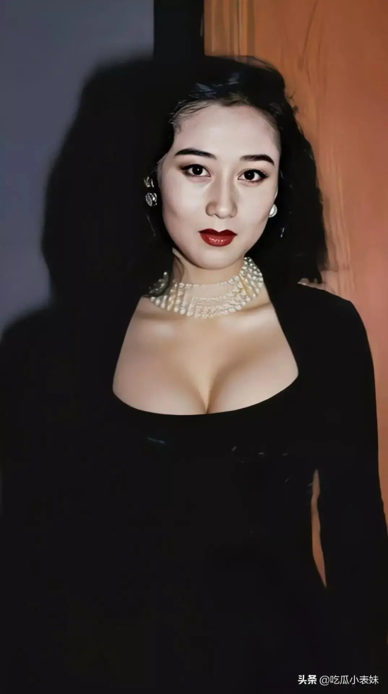 香港女神利智不愧是“最美亚姐”，盘点其惊艳写真照合集