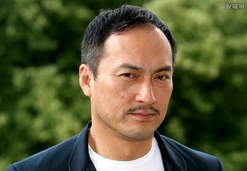 日本男明星人设崩塌(日本知名男星被曝出轨未成年小花)(10)