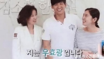 临产的秋瓷炫终于露面,肚子大如皮球,双手护肚老公同框送祝福