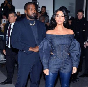 ​卡戴珊侃爷正式结束婚姻关系 女方每月将获143万抚养费