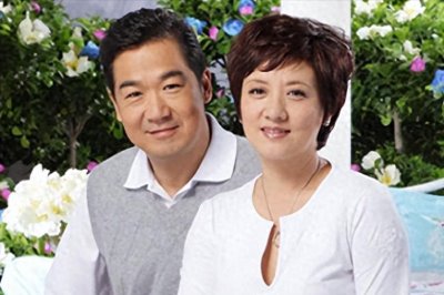 ​张国立与罗秀春离婚34年：他再婚有烦恼，她至今单身牵挂儿子