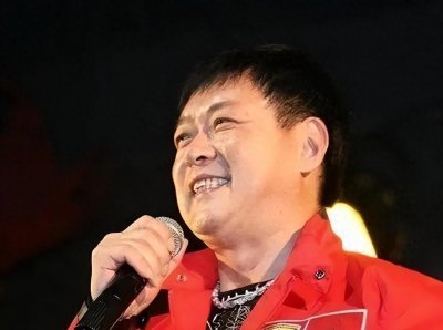 ​30年前，当红影星迟志强因“流氓罪”入狱，如今心愿被儿子实现