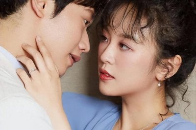 ​刘泳希李嘉铭离婚：门不当户不对，终究还是影响了感情？