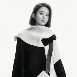 短发赵丽颖惊艳秋日!写真大片尽显成熟韵味