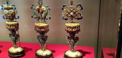 ​单词联想serene serendipity