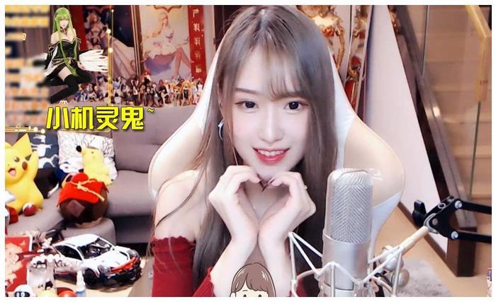 腐团儿战术后退升级，身高看似1米9，粉丝：腿上的秋裤是咋回事？