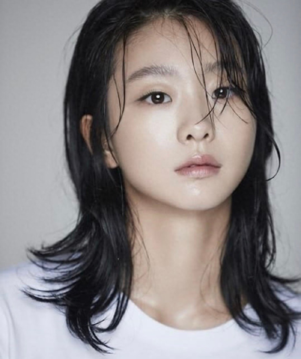 金多美慵懒居家写真图片