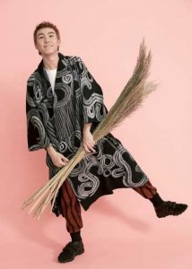 ​白举纲新年写真曝光 酷帅迎新散发青春气息