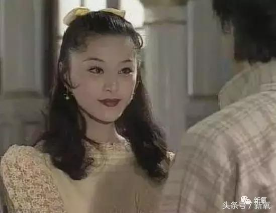 杨紫的美白方法（杨紫瘦了但这个部位却更丑了）(60)