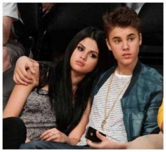 ​比伯回应赛琳娜事件，揭秘他们近年来的感情纠葛