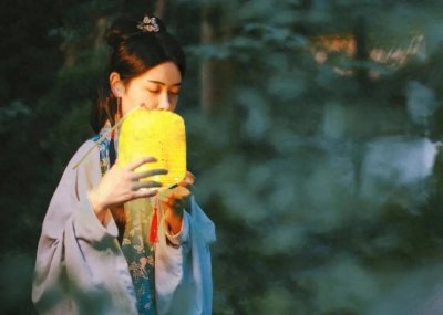 ​50句让人心酸的诗词，太悲伤了，一读就无限伤感！