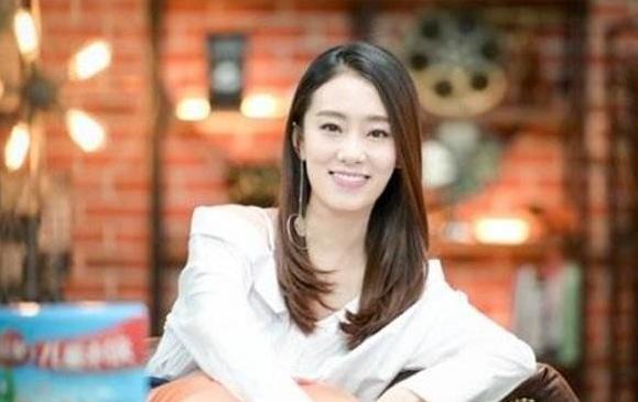 演员张小斐，喜剧界的颜值当担？