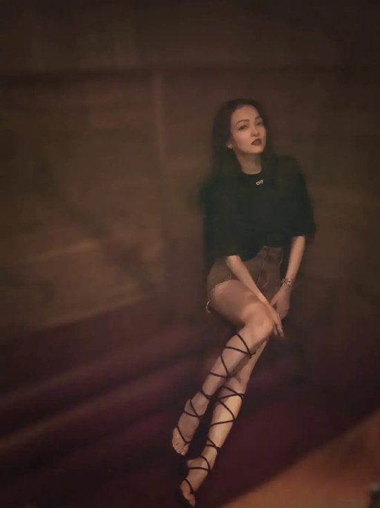 张韶涵的复古暗黑系写真合集曝光