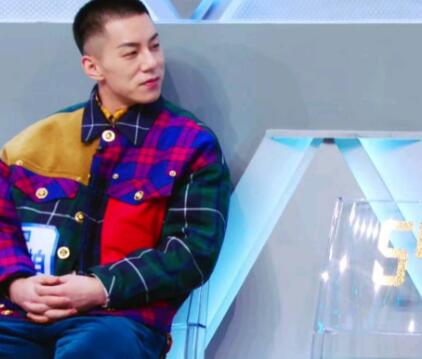 卡斯柏为什么退赛