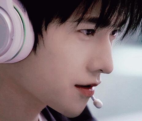 叶修和谁在一起了