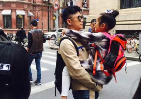 阮兆祥的老婆什么名 有谈十多年女友crystal