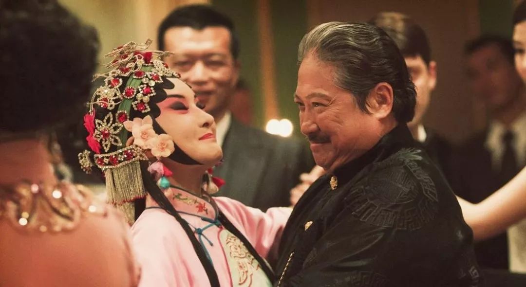 黄金荣：救过蒋介石，54岁被军阀儿子抽耳光，84岁扫大街晚景凄凉