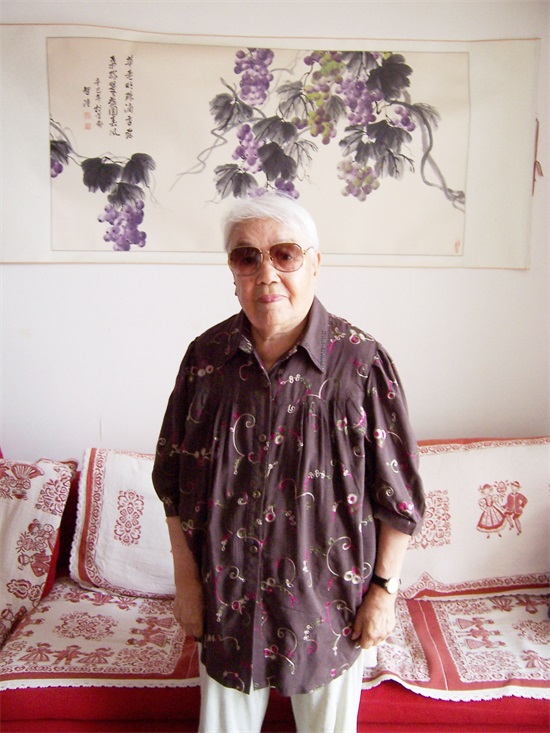 王刚与成方圆离婚21年：一个娶娇妻老年得子，一个一把二胡解忧愁