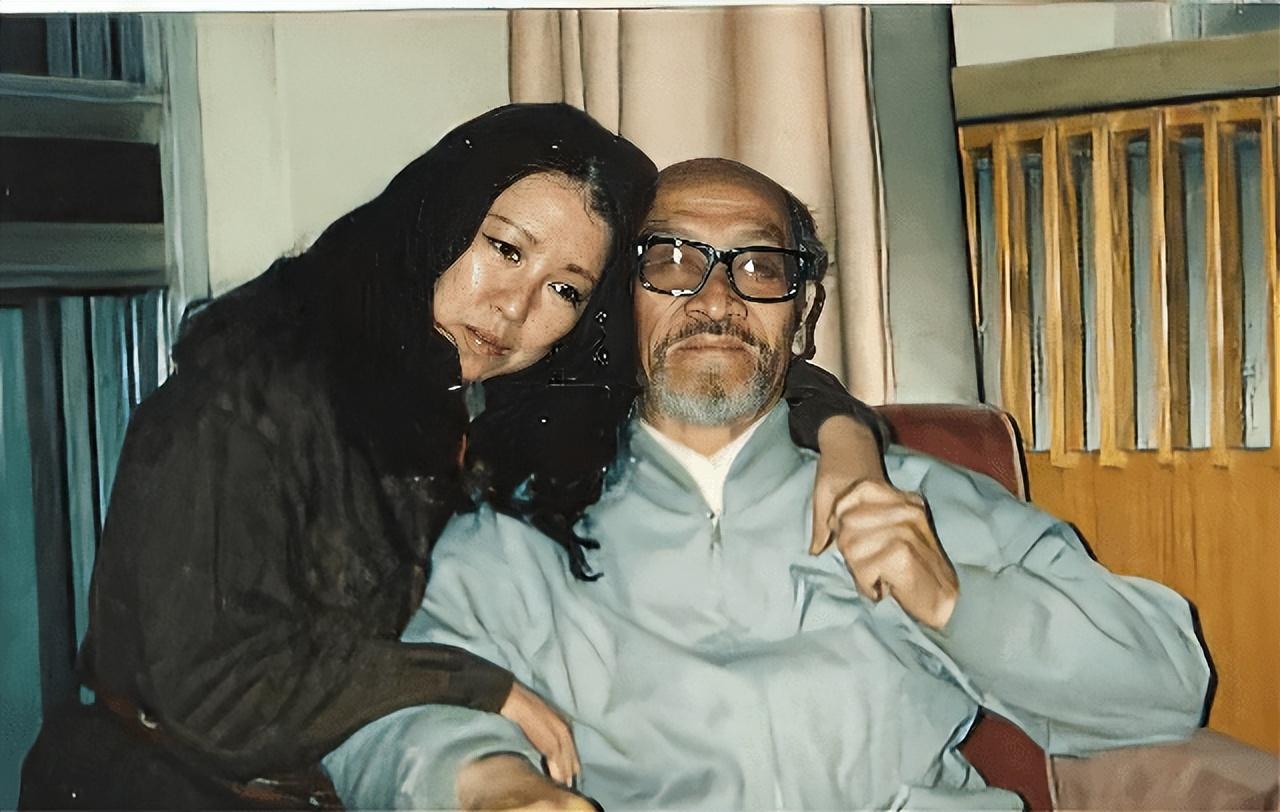 三毛简介及一生经历（荷西去世12年，三毛为何还要自缢？17年后遗书公布才知她的绝望）