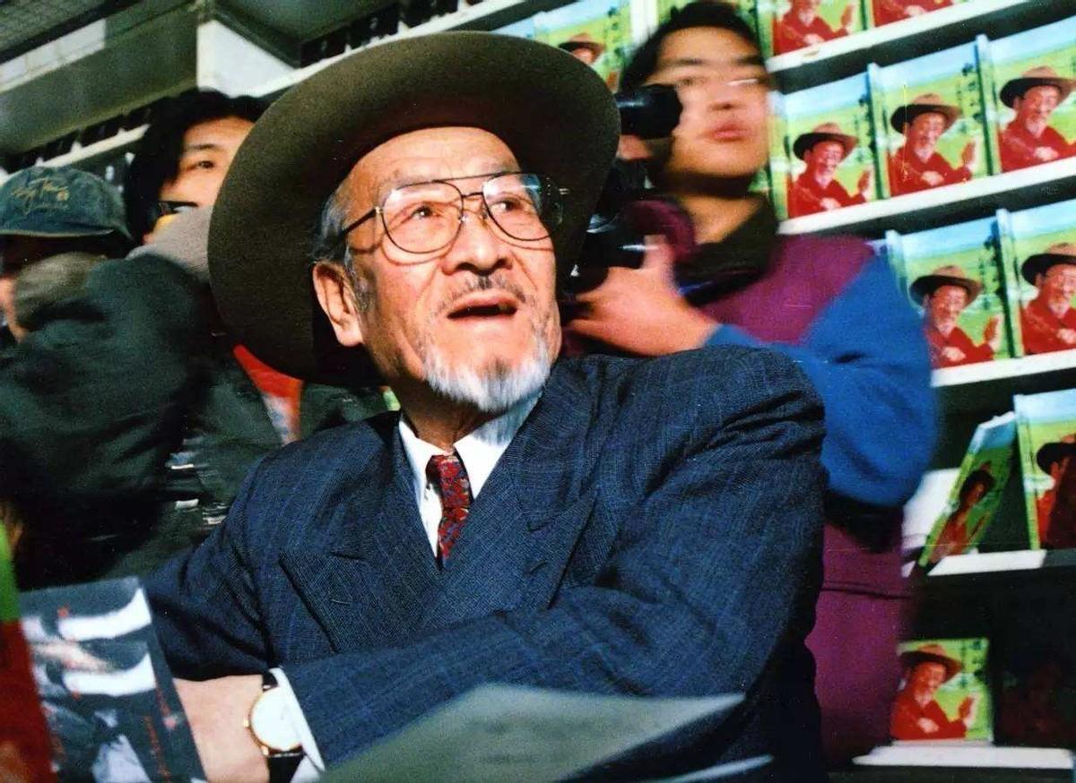 三毛简介及一生经历（荷西去世12年，三毛为何还要自缢？17年后遗书公布才知她的绝望）