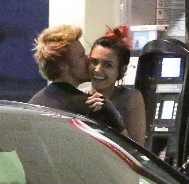 迈克尔杰克逊的孩子都是谁（杰克逊唯一的女儿）(38)