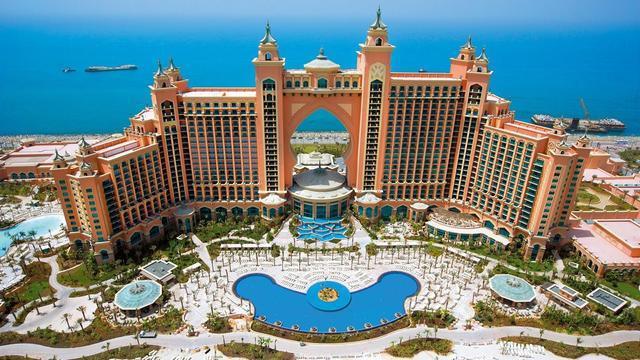 全球最年轻的国家，64岁以上老人只占1%，拿石油当水用！