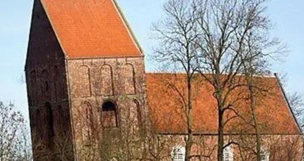 十大全球十大倾斜建筑排名（比萨斜塔榜上排名第一）  3