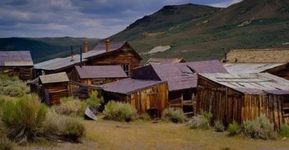 十大世界十大鬼城城市排名（幽灵岛也在排行榜上）  1