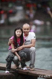 ​乐嘉老婆李雪照片，乐嘉的老婆个人(李雪乐嘉图片)