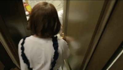 ​台湾女生，连体裤怎么上厕所？9张GIF，解开男生疑惑