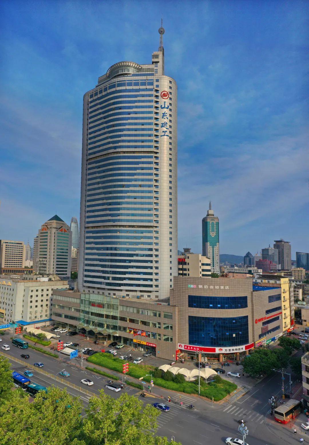 济南最高的楼叫什么(盘点济南历届最高的楼)