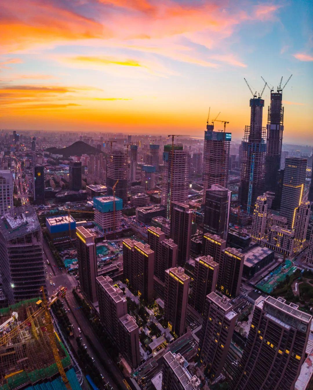 济南最高的楼叫什么(盘点济南历届最高的楼)