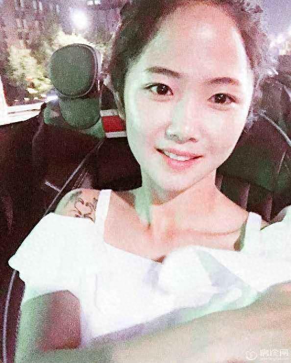 韩国女神级中场球员——李玟娥