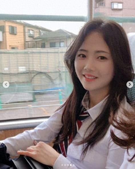 韩国女神级中场球员——李玟娥