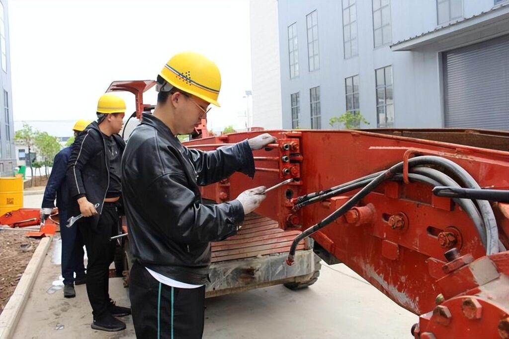黄油嘴的规格型号_轴销彻底锈住怎么办