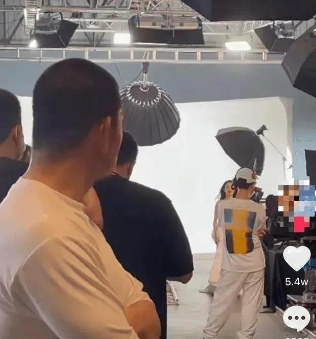 张小斐被黑了！只因她演了李焕英（张小斐耍大牌事件）