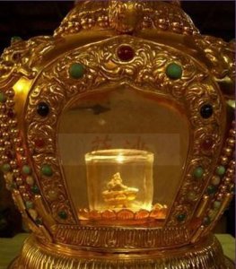 ​舍利子是怎样形成的，舍利子是钻石吗？舍利子到底是怎样形成的？