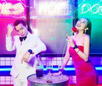 ​郑建鹏言真夫妇凭“炫富”走红，不仅是有钱，更是博人眼球的创意