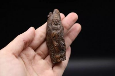 ​香友三年花400万，总结出的沉香三不买，网友：真行家