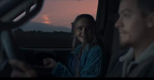 电影《爆裂崩塌》首曝预告片,精彩剧情解析