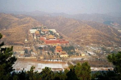 ​《颐和园：历史的见证与美丽的传承》