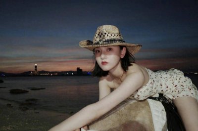 ​高考分数最高的明星，周笔畅的分数可望而不可及！