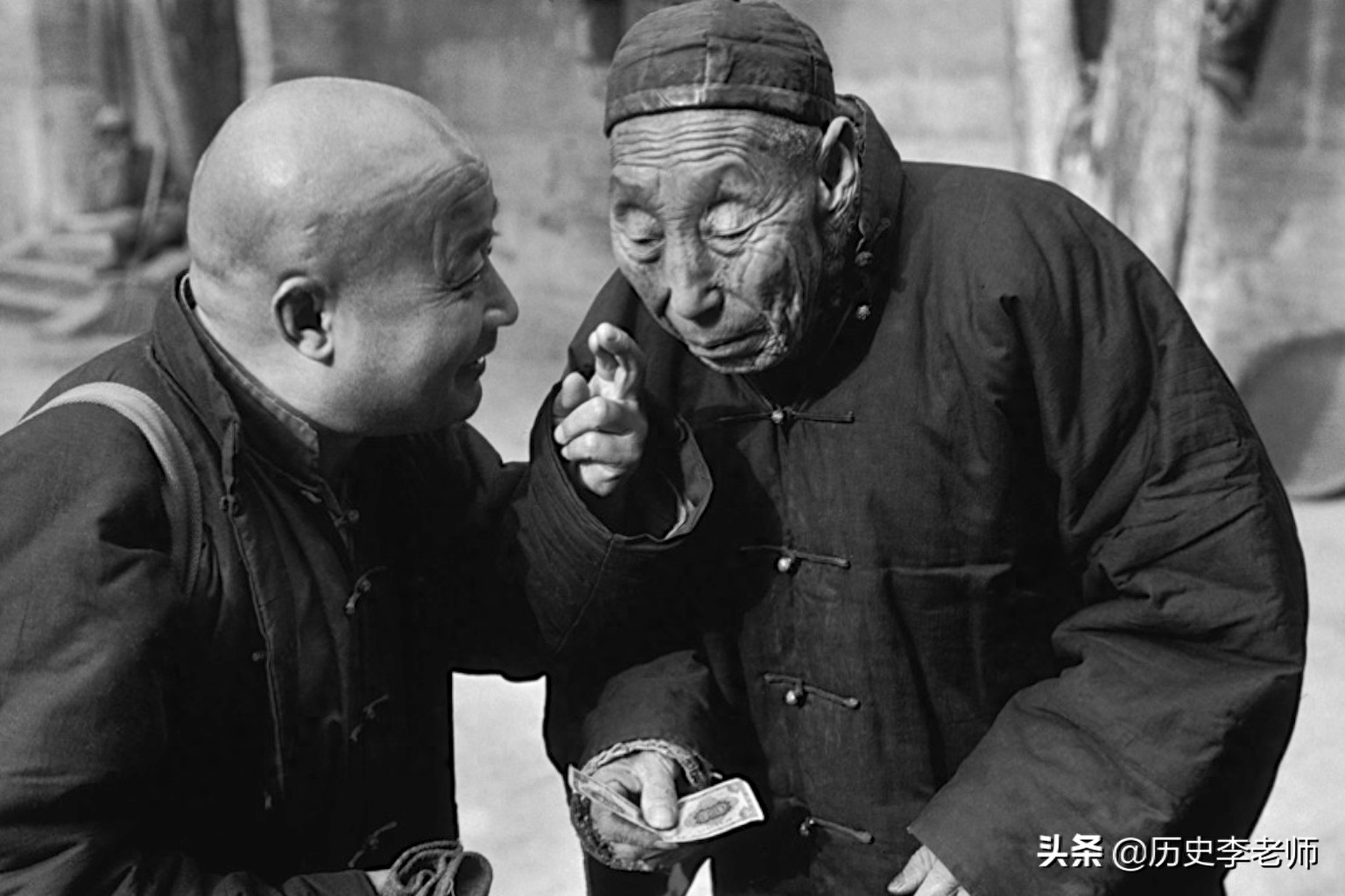 老照片:晚清太监真实形象,李莲英面露阴险,图3是杀害珍妃凶手