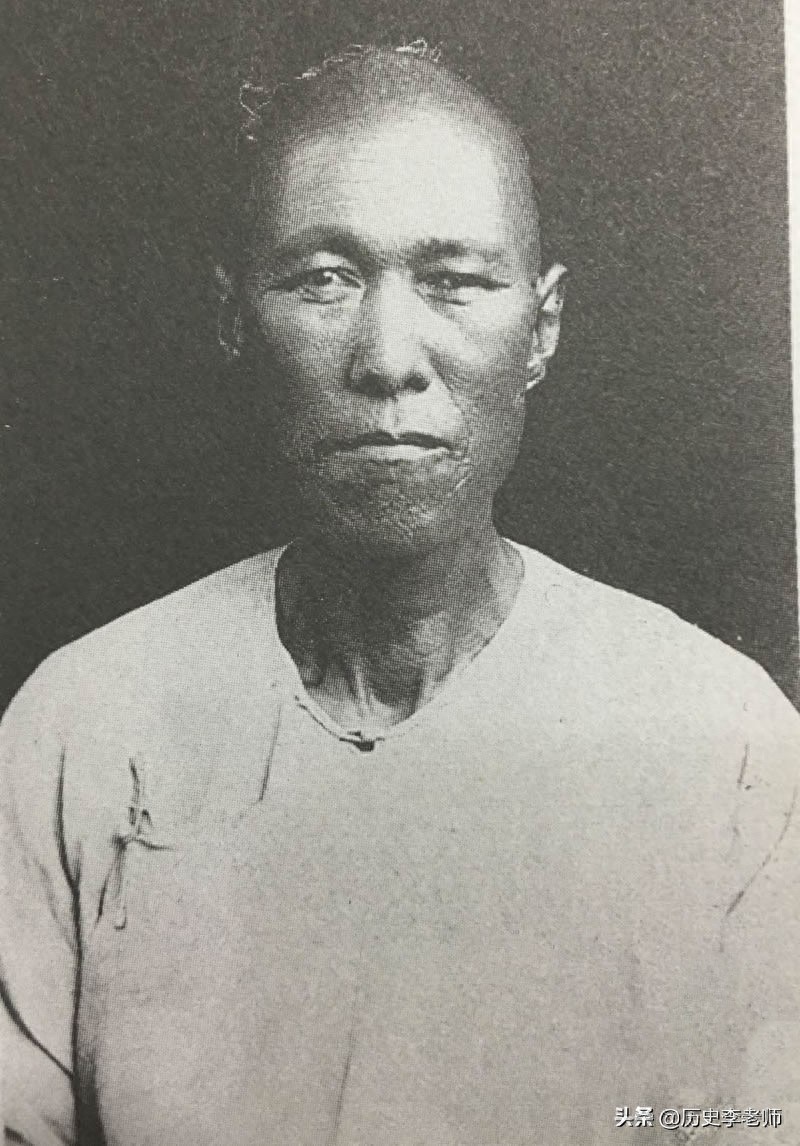 老照片:晚清太监真实形象,李莲英面露阴险,图3是杀害珍妃凶手