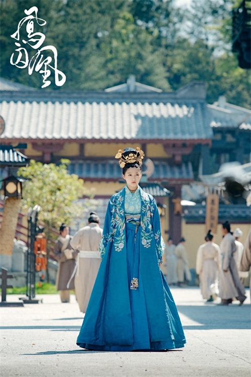 关晓彤《凤囚凰》古装多造型剧照