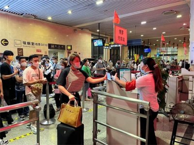 ​节后复工忙，广州南汽车客运站客流量7天近6万人次