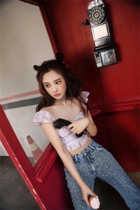 ​彭小苒：从荧屏新秀到星光熠熠，演技与颜值并驱的华丽蜕变之旅