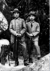 ​孙眉是孙中山的亲哥哥，原本是超级富豪，为了帮助弟弟耗尽家财