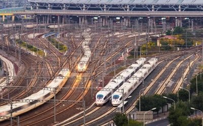 ​我国147座铁路车站排名洗牌：西安北站18台34线，广州南站第15